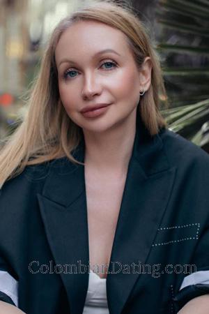 225901 - Anastasia Age: 41 - Ukraine