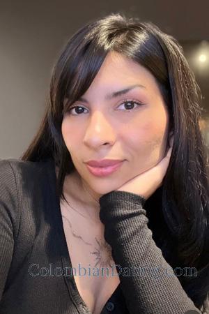 226175 - Jennifer Age: 35 - Colombia
