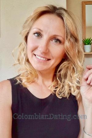 228569 - Oksana Age: 45 - Ukraine